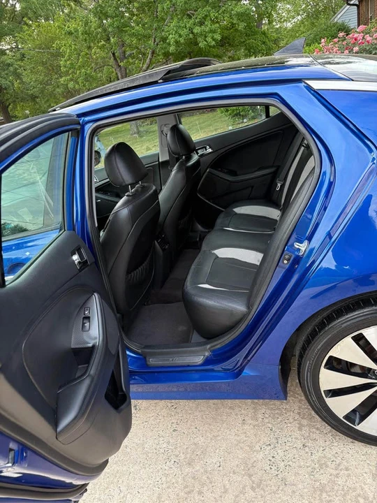 2011 Kia Optima/K5 - Image 8 of 12