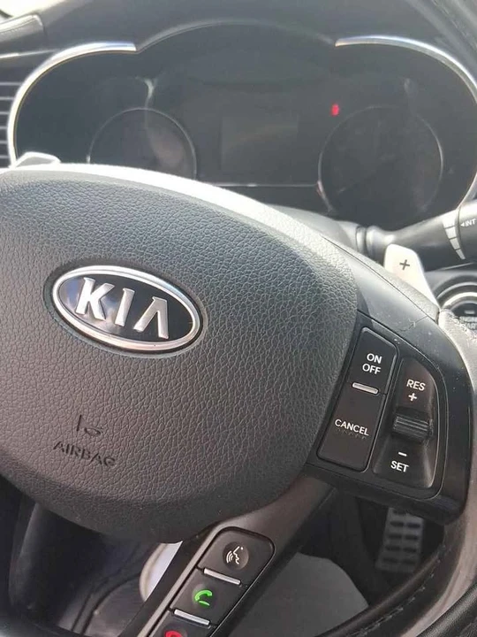 2011 Kia Optima/K5 - Image 6 of 12