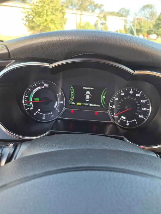 2011 Kia Optima/K5 - Image 5 of 5