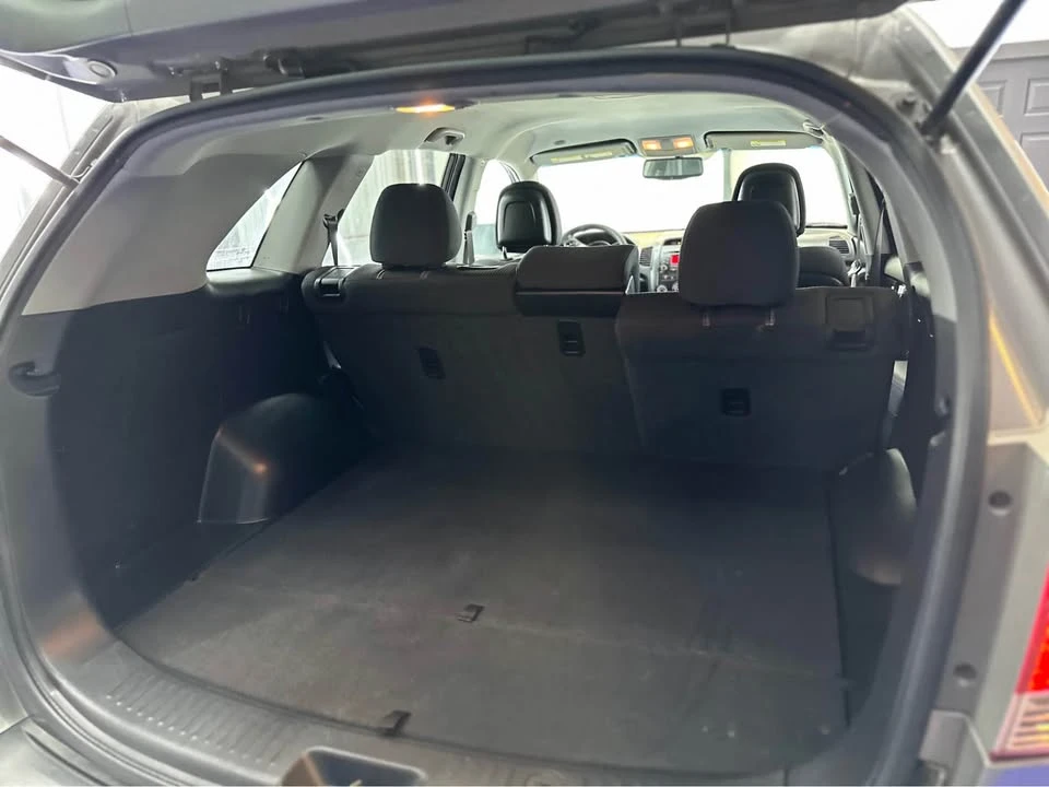 2011 Kia Sorento - Image 9 of 9