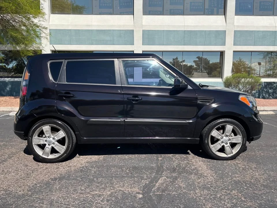2011 Kia Soul - Image 5 of 16