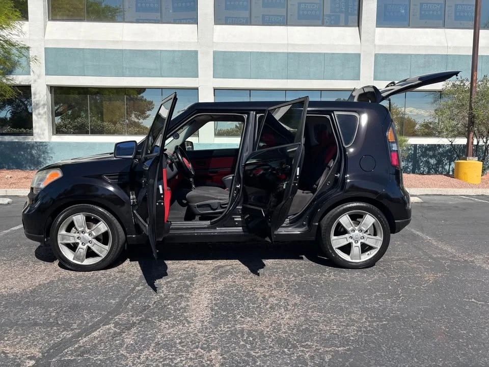 2011 Kia Soul - Image 9 of 16