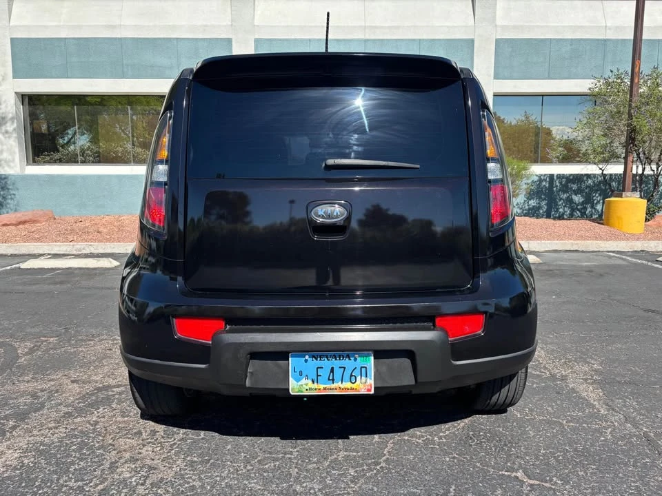 2011 Kia Soul - Image 6 of 16