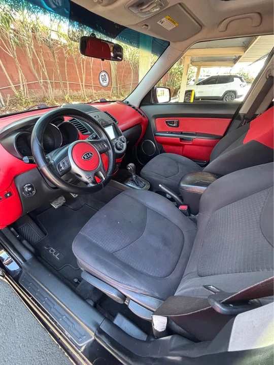 2011 Kia Soul - Image 15 of 16