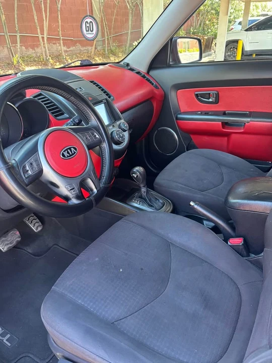 2011 Kia Soul - Image 11 of 16