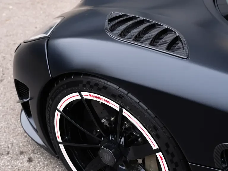 2011 Koenigsegg Agera - Image 29 of 31