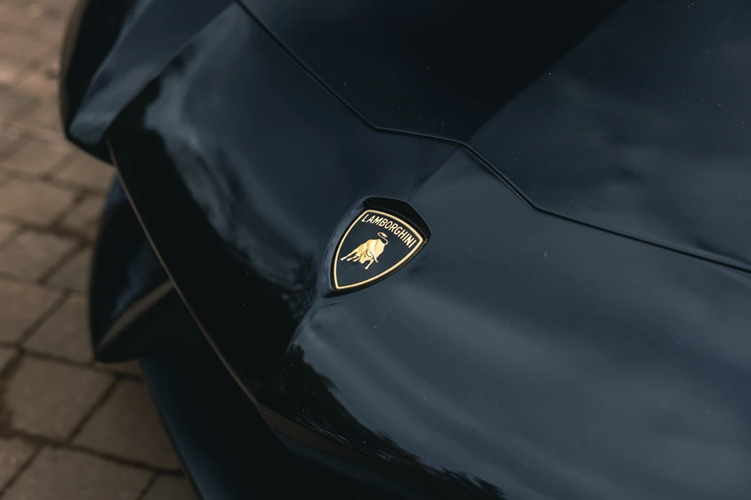 2011 Lamborghini Aventador LP700-4 - Image 29 of 31