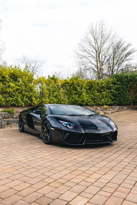 2011 Lamborghini Aventador LP700-4 - Image 12 of 31
