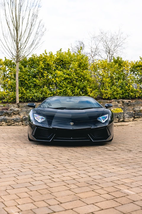 2011 Lamborghini Aventador LP700-4 - Image 13 of 31
