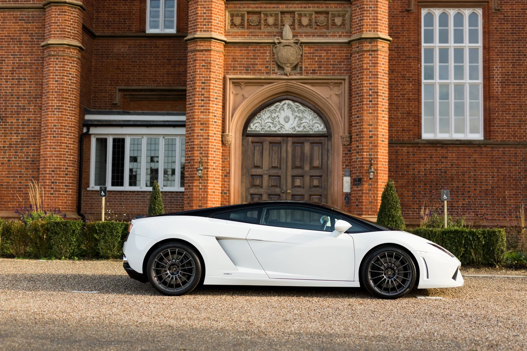 2011 Lamborghini Gallardo LP560-4 - Image 11 of 31