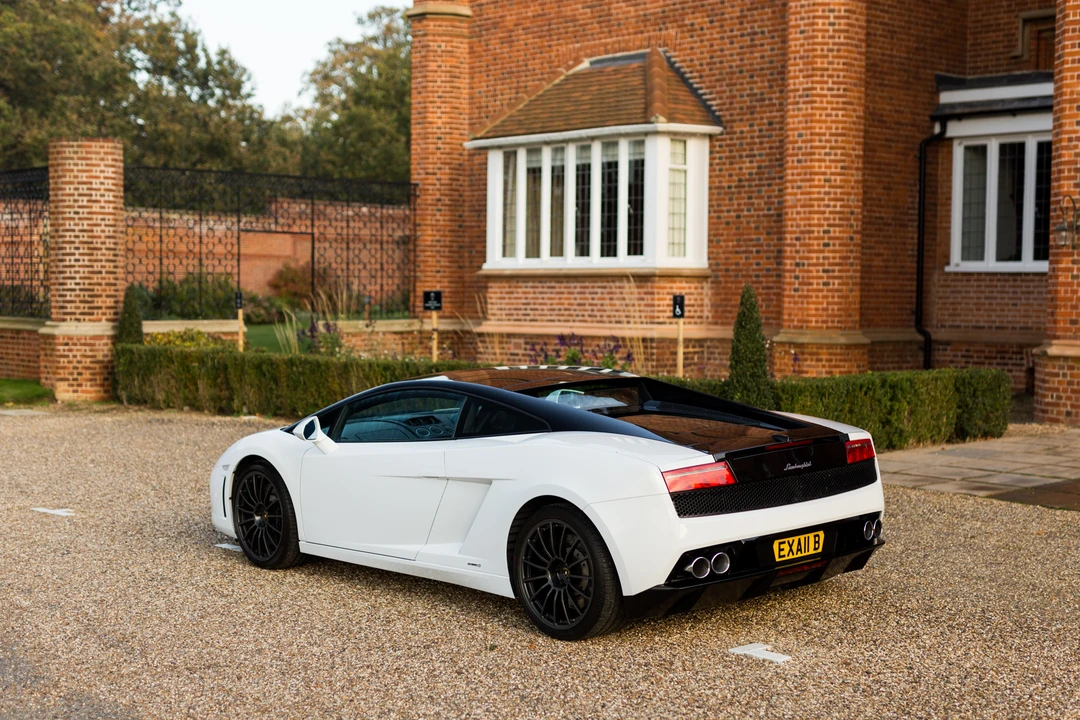 2011 Lamborghini Gallardo LP560-4 - Image 7 of 31