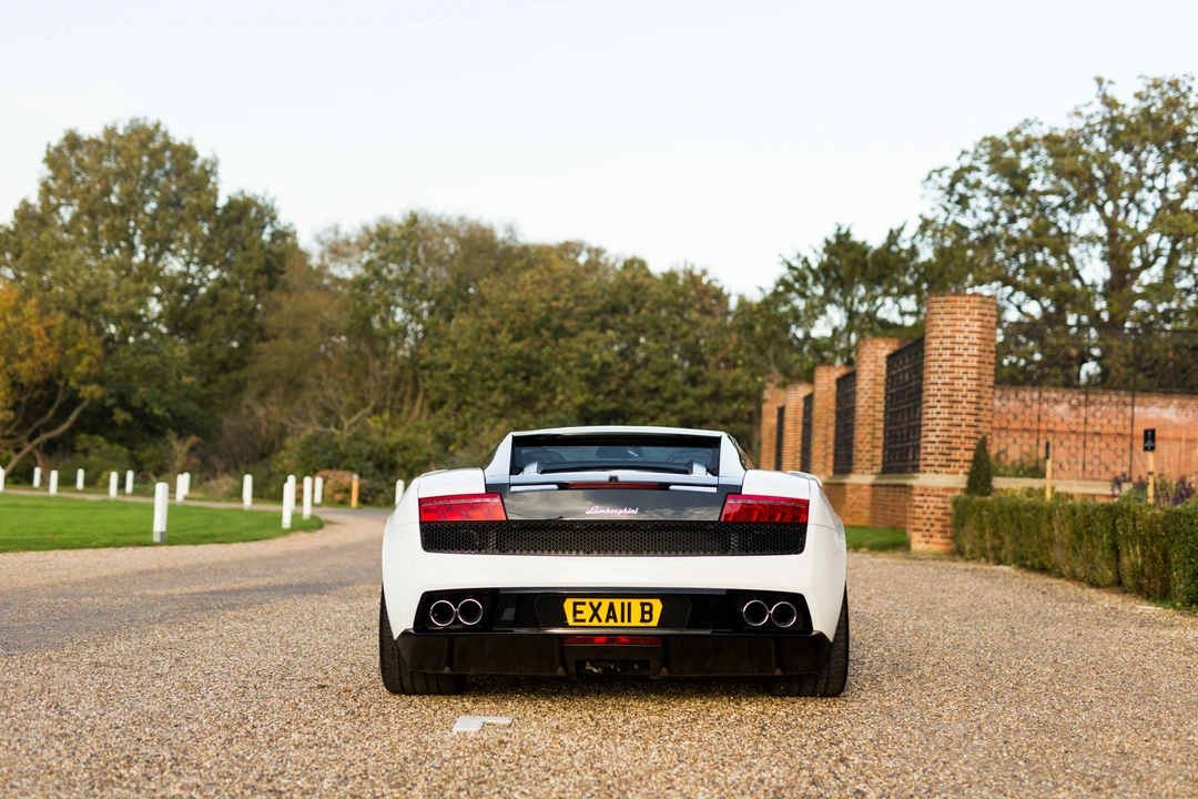 2011 Lamborghini Gallardo LP560-4 - Image 9 of 31