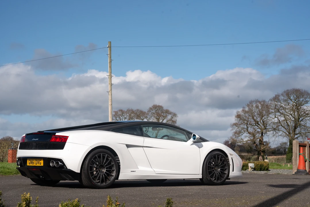 2011 Lamborghini Gallardo LP560-4 - Image 9 of 31