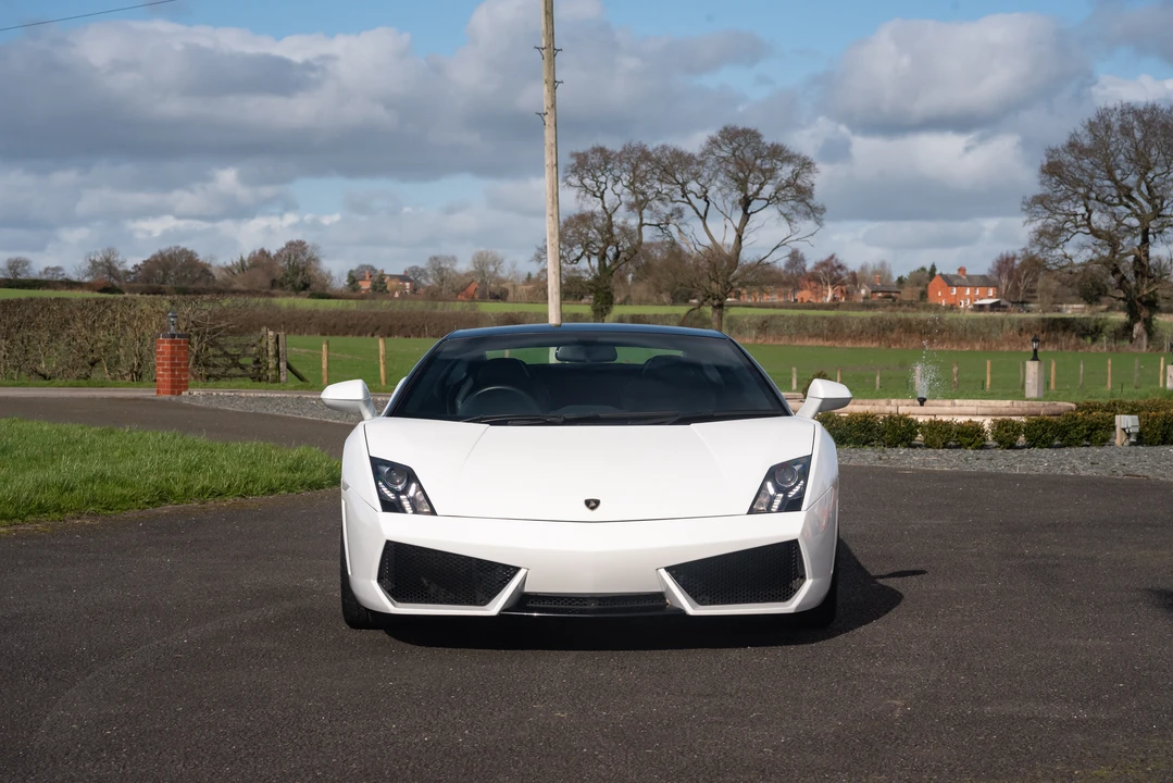 2011 Lamborghini Gallardo LP560-4 - Image 7 of 31