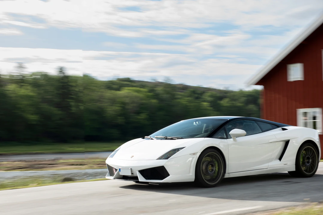 2011 Lamborghini Gallardo LP560-4 - Image 11 of 31