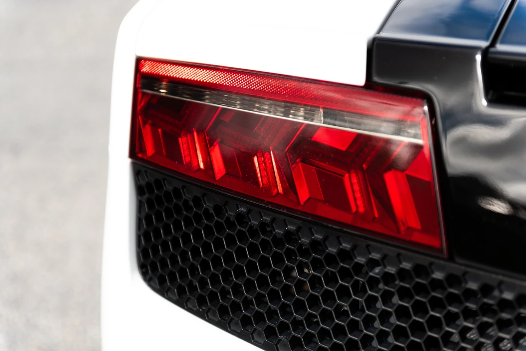 2011 Lamborghini Gallardo LP560-4 - Image 17 of 31