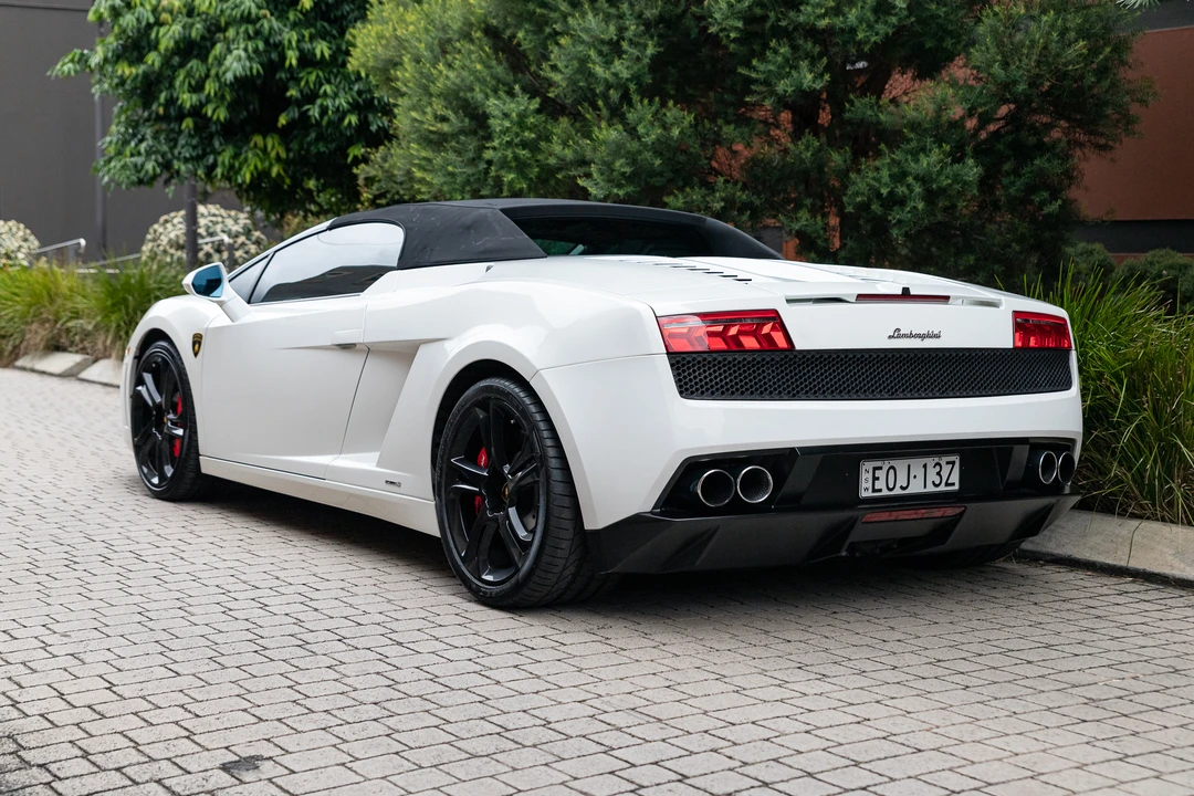 2011 Lamborghini Gallardo LP560-4 - Image 8 of 31