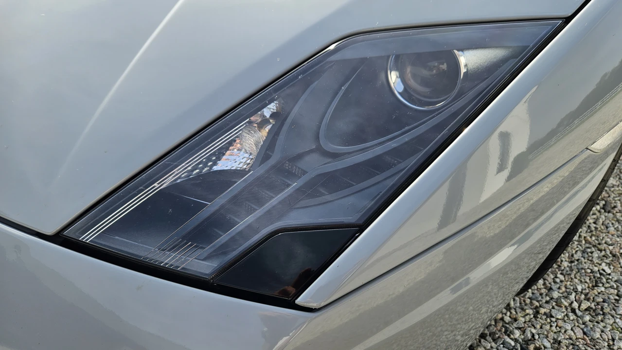 2011 Lamborghini Gallardo LP570-4 Spyder Performante - Image 25 of 31
