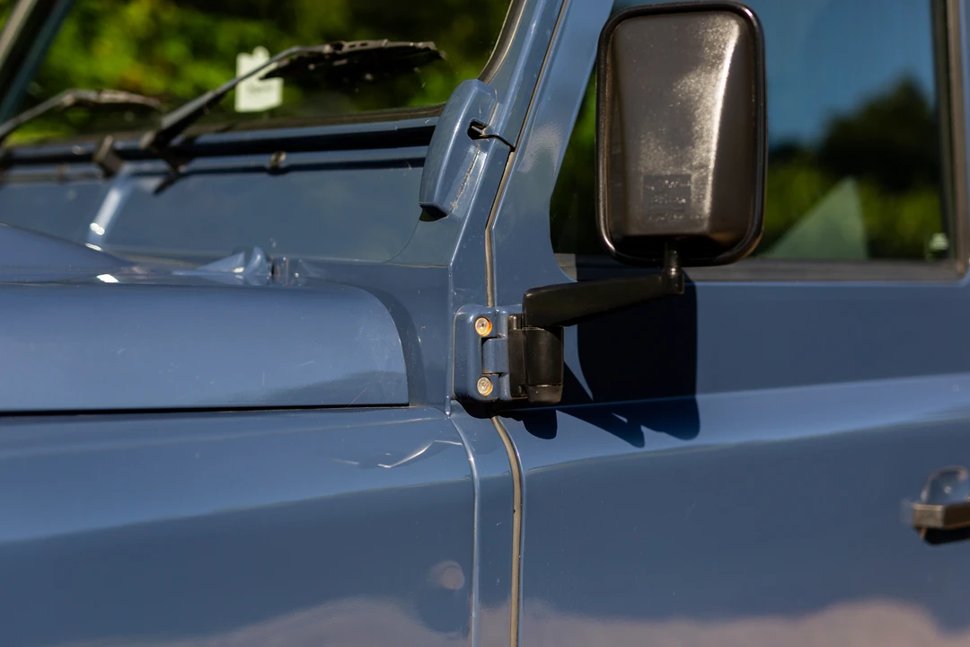2011 Land Rover Defender 110 - Image 29 of 31