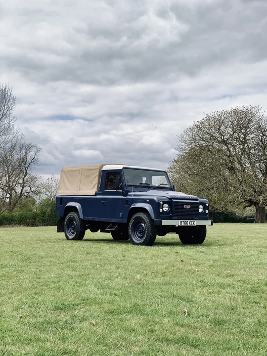 2011 Land Rover Defender 110 - Image 25 of 31
