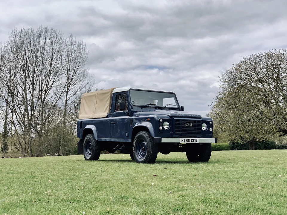 2011 Land Rover Defender 110 - Image 20 of 31