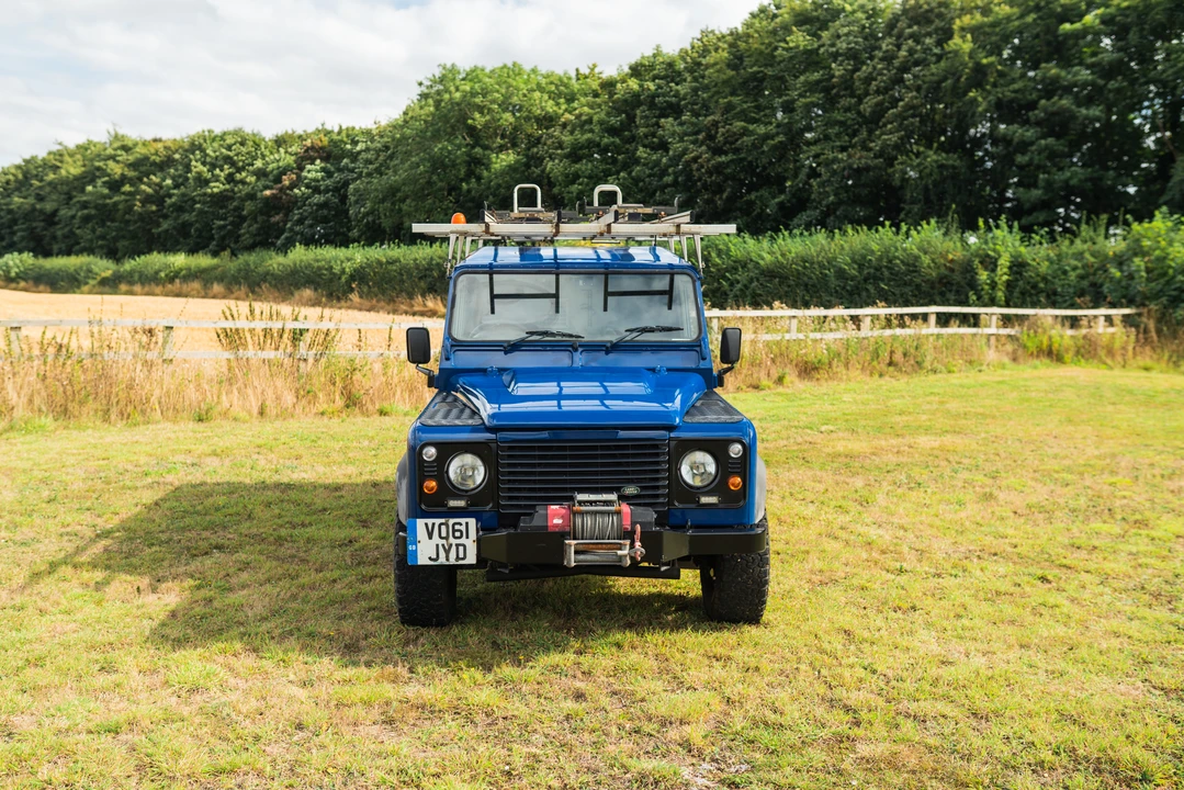 2011 Land Rover Defender 110 - Image 12 of 31
