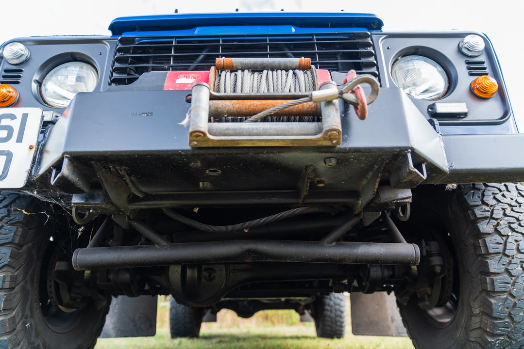 2011 Land Rover Defender 110 - Image 25 of 31