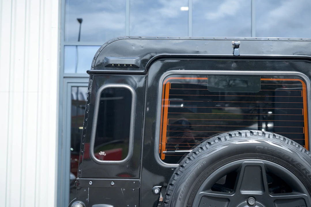 2011 Land Rover Defender 110 - Image 29 of 31