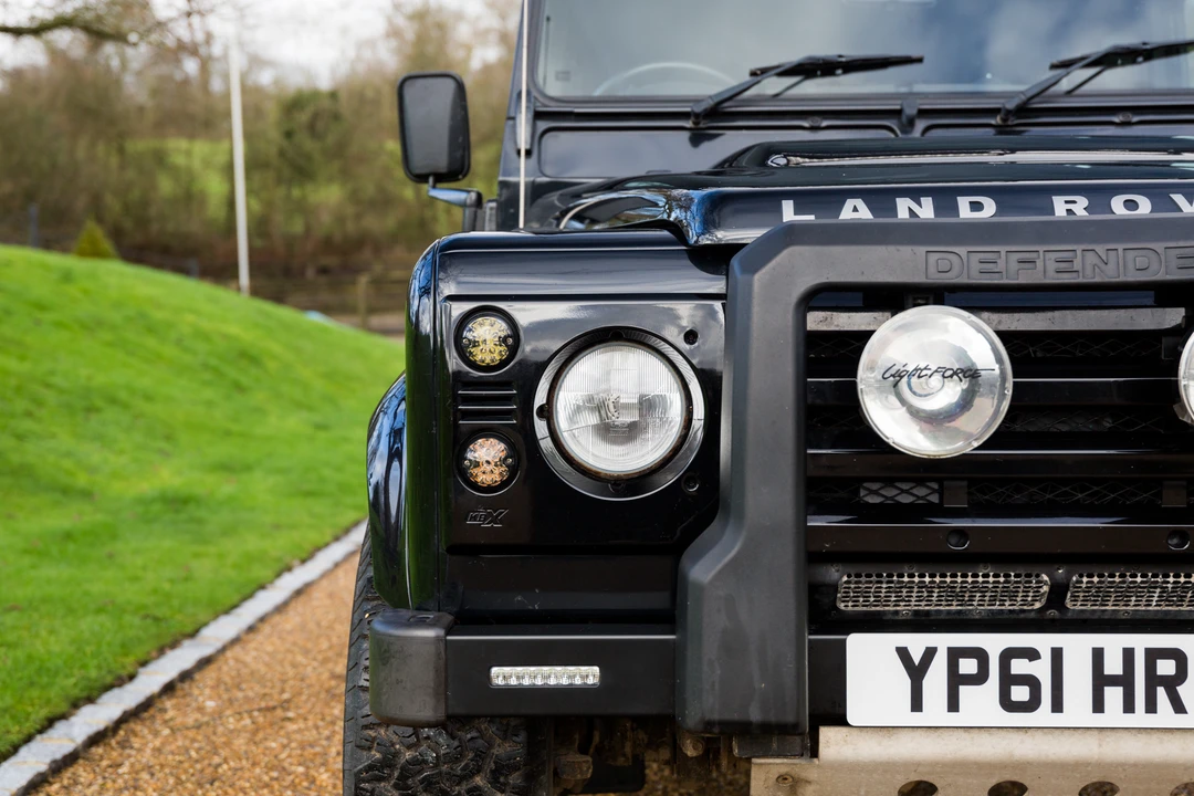 2011 Land Rover Defender 110 - Image 20 of 31