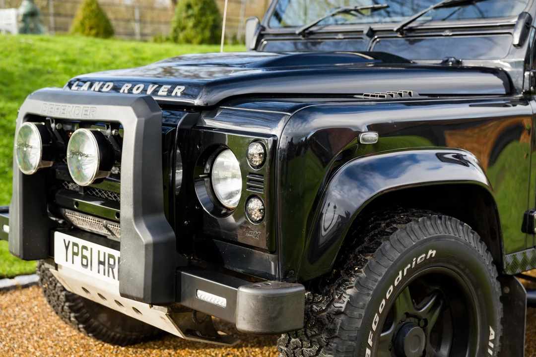 2011 Land Rover Defender 110 - Image 26 of 31
