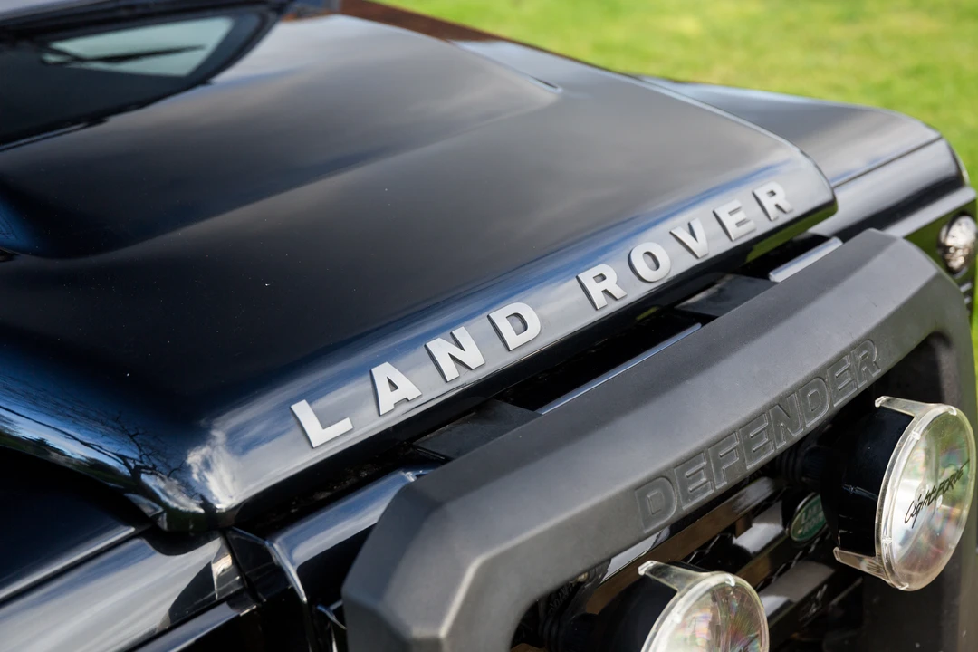 2011 Land Rover Defender 110 - Image 29 of 31