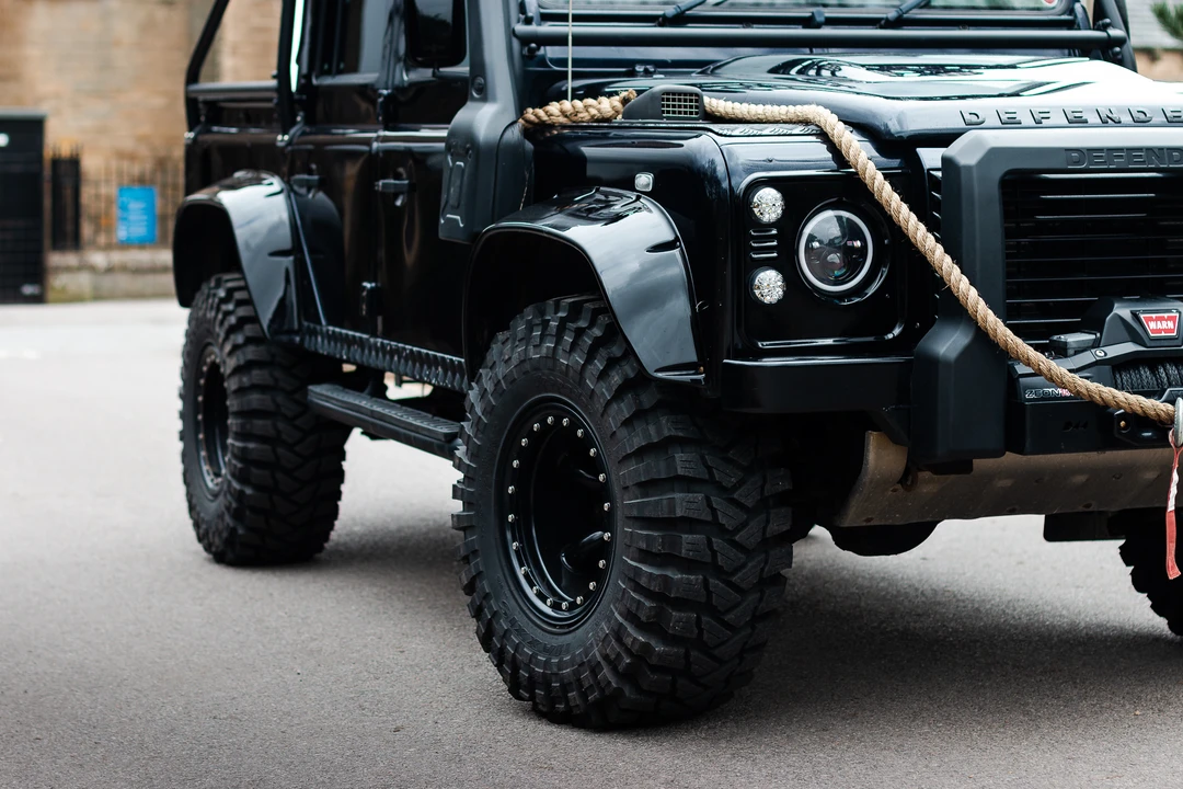 2011 Land Rover Defender 110 - Image 27 of 31