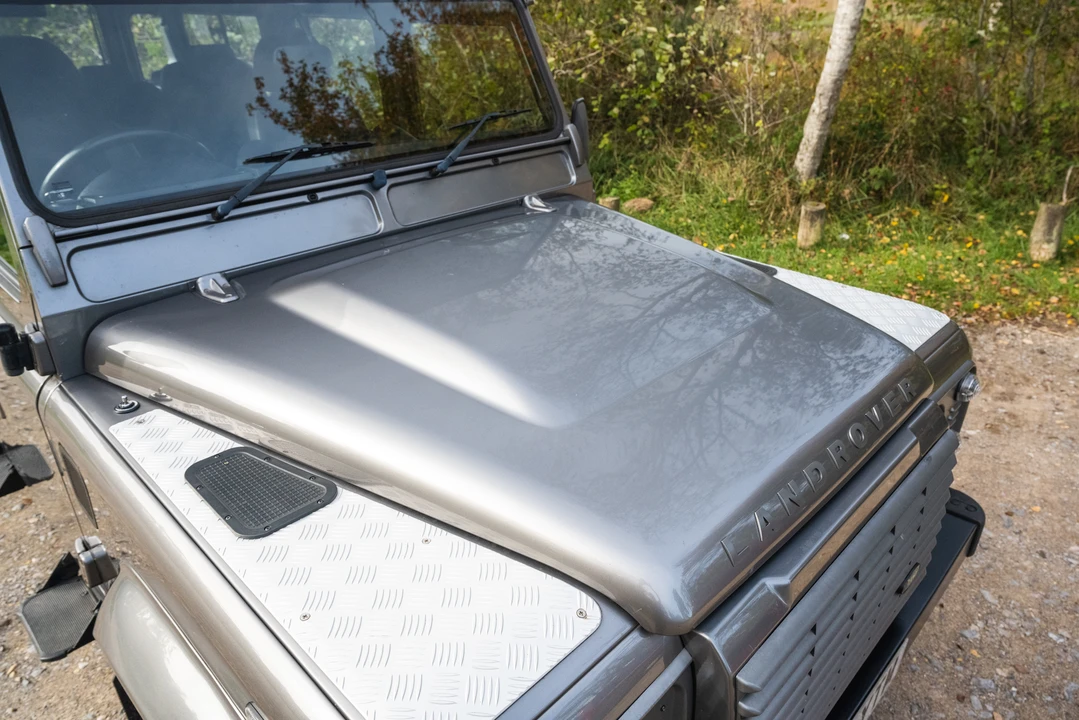2011 Land Rover Defender 110 - Image 31 of 31
