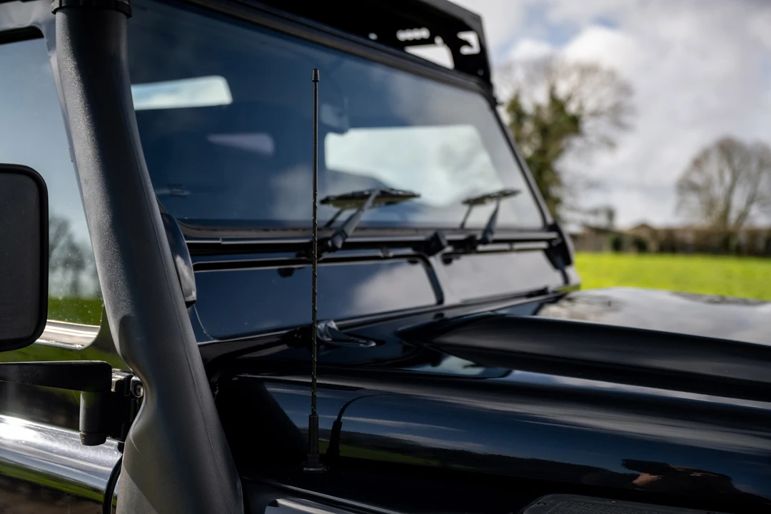 2011 Land Rover Defender 110 - Image 29 of 31