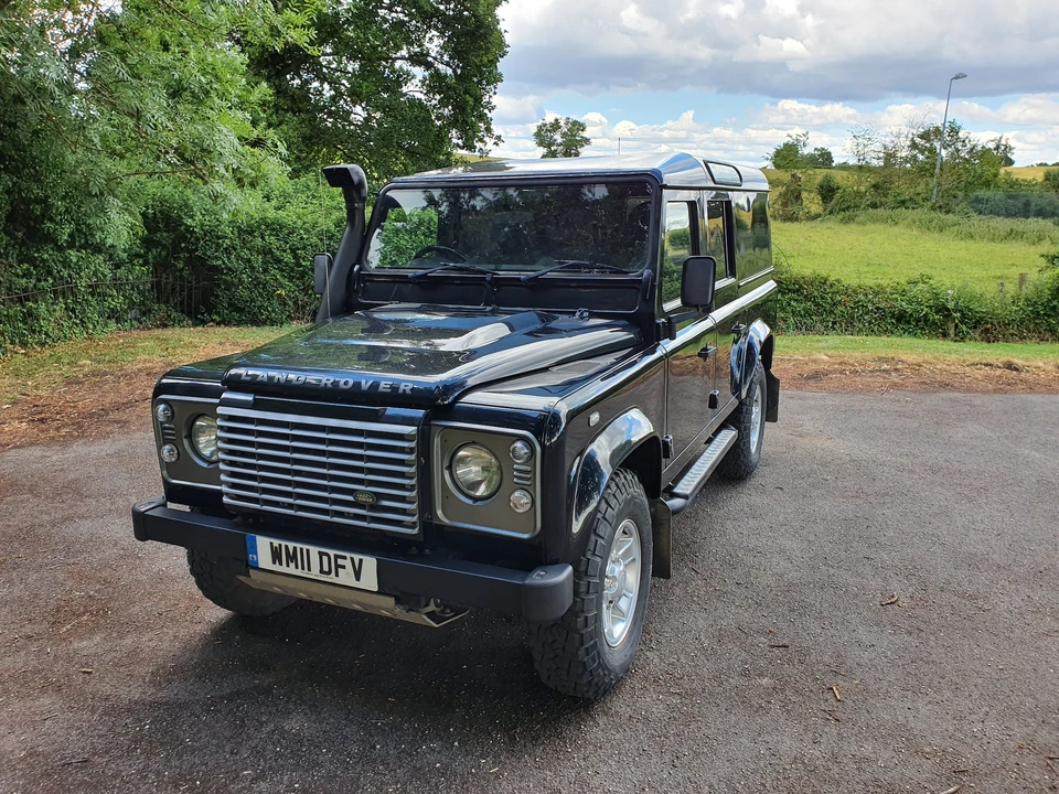 2011 Land Rover Defender 110 - Image 31 of 31