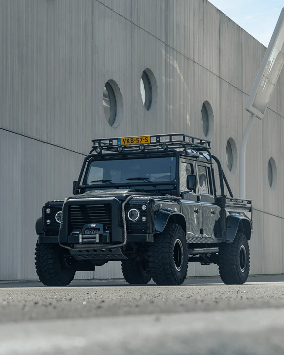 2011 Land Rover Defender 130 - Image 27 of 31
