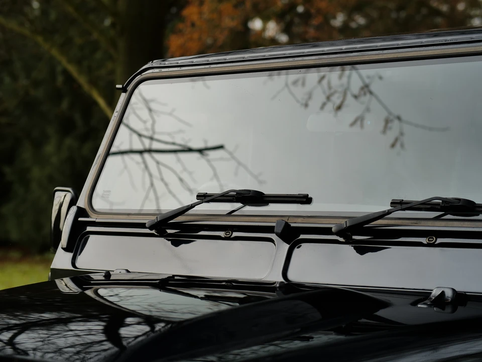2011 Land Rover Defender 90 - Image 25 of 31