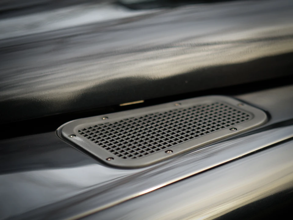 2011 Land Rover Defender 90 - Image 30 of 31