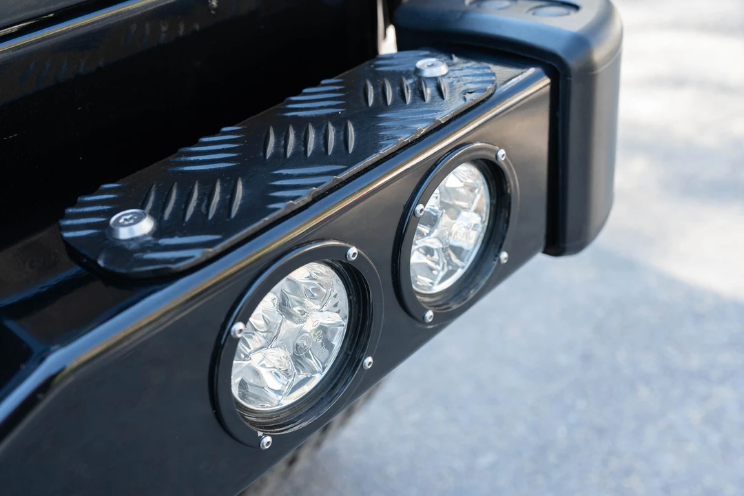 2011 Land Rover Defender 90 - Image 21 of 31