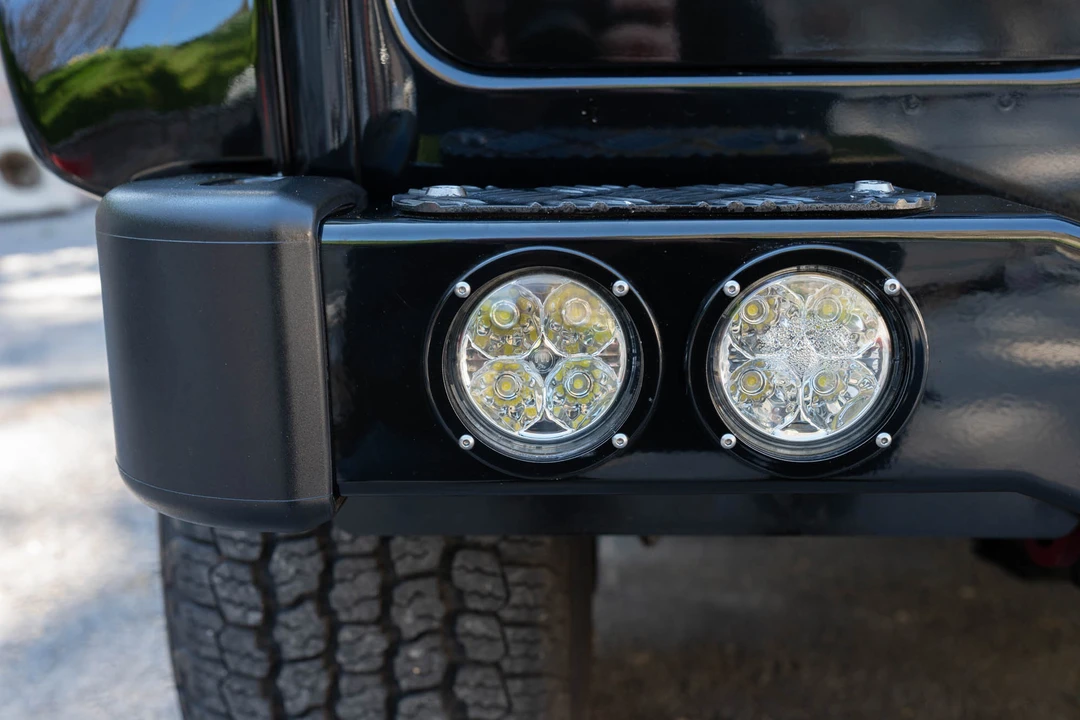 2011 Land Rover Defender 90 - Image 25 of 31