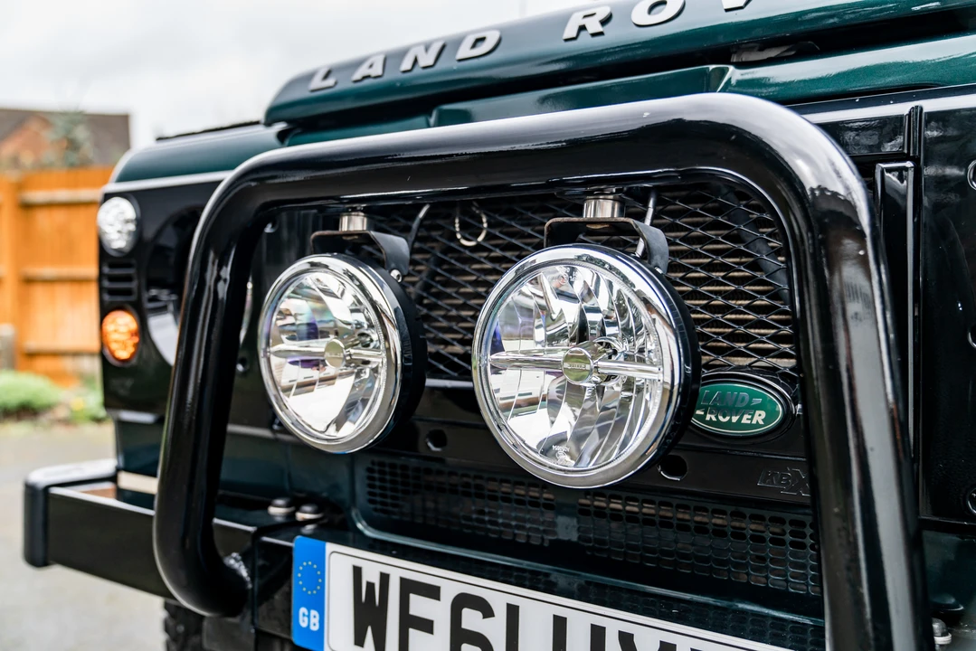 2011 Land Rover Defender 90 - Image 31 of 31