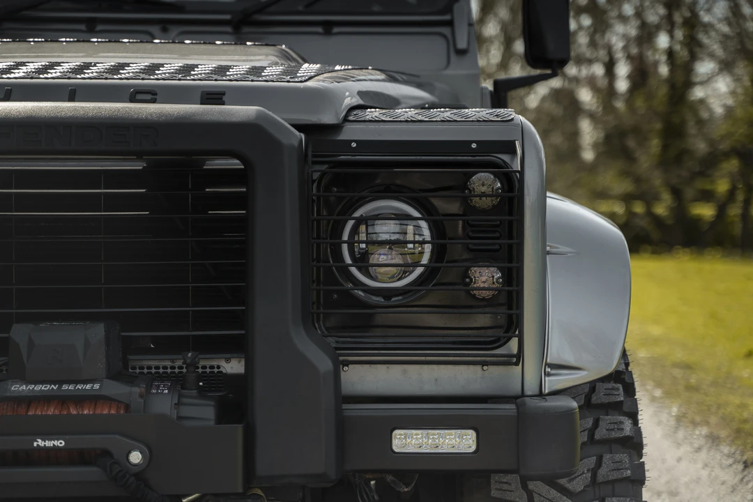 2011 Land Rover Defender 90 - Image 21 of 31