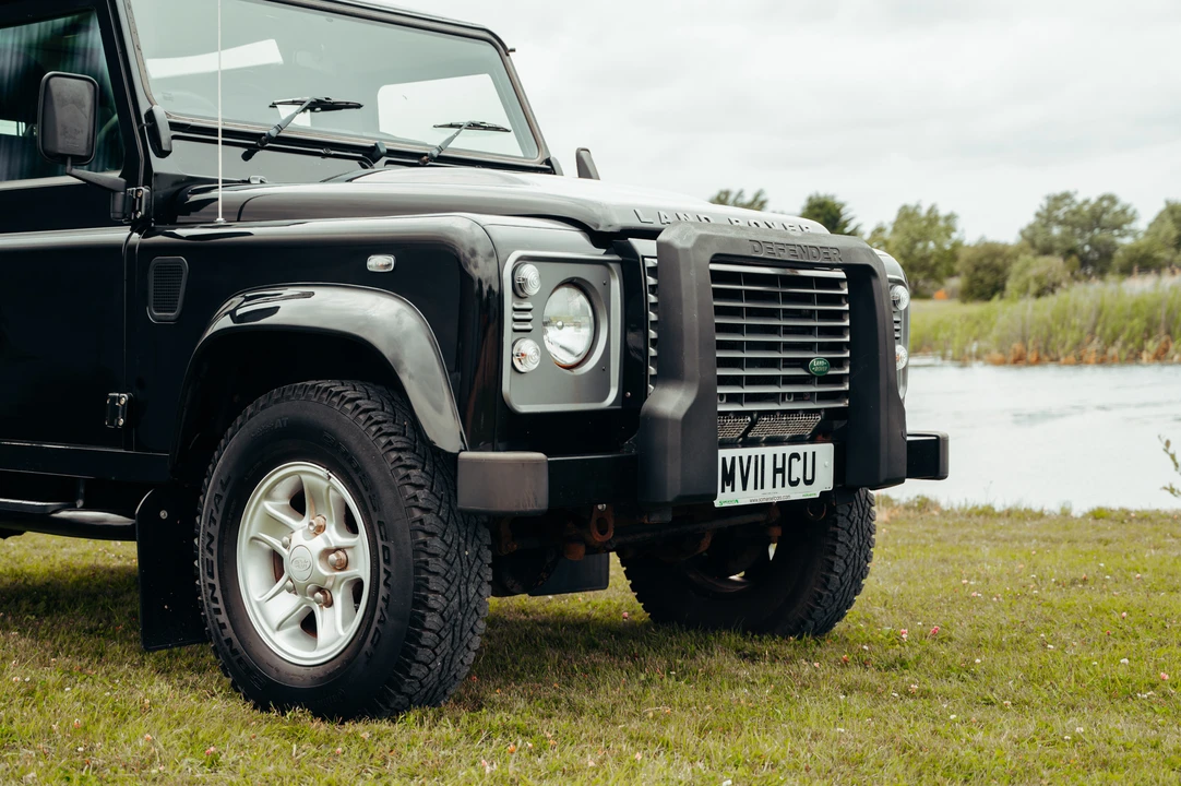 2011 Land Rover Defender 90 - Image 21 of 31
