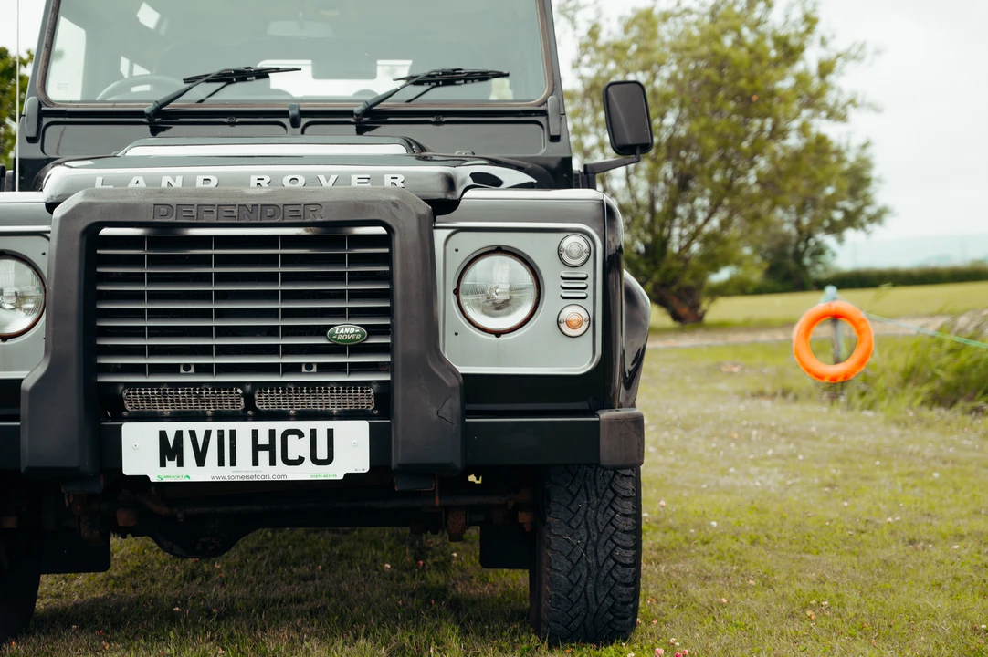 2011 Land Rover Defender 90 - Image 26 of 31