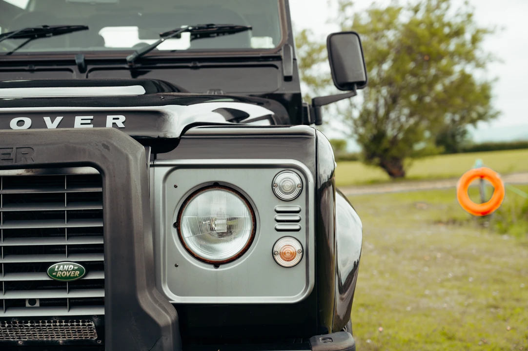 2011 Land Rover Defender 90 - Image 28 of 31