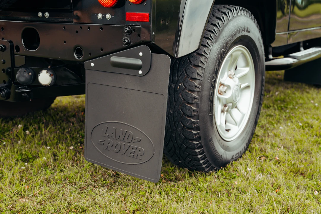 2011 Land Rover Defender 90 - Image 31 of 31