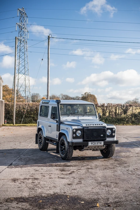 2011 Land Rover Defender 90 - Image 23 of 31