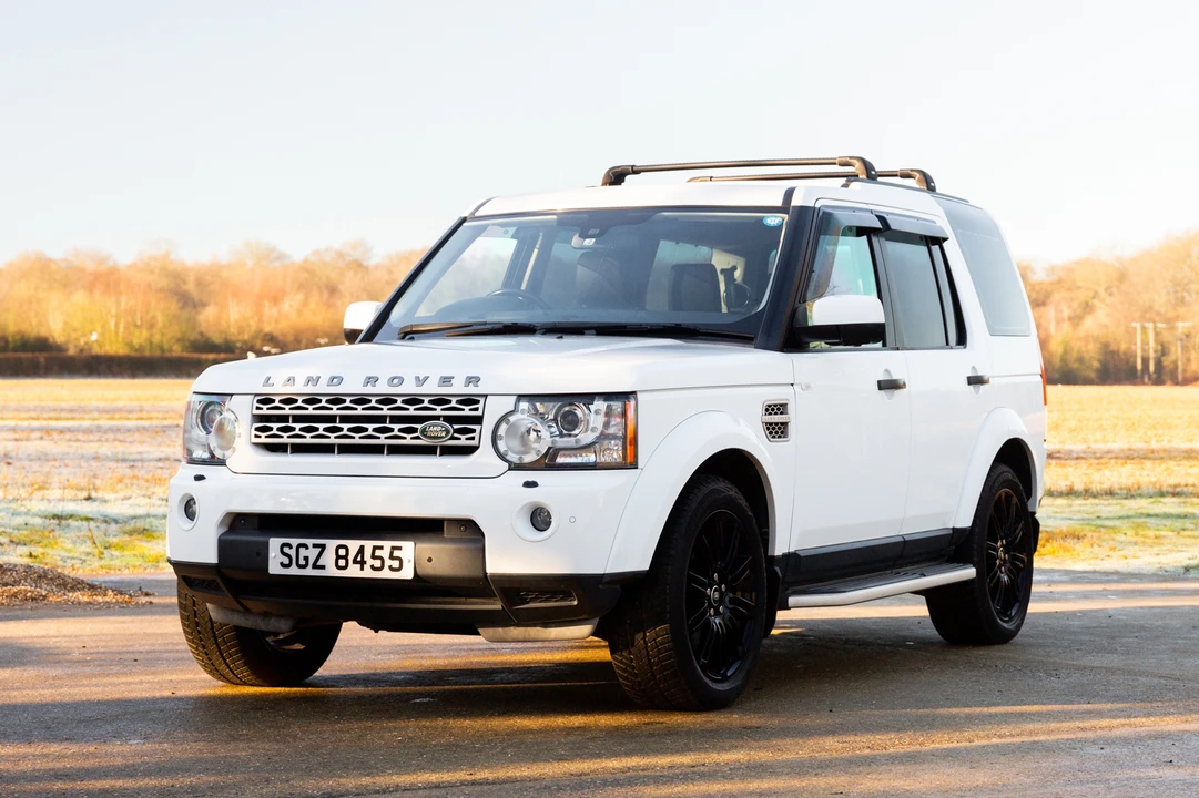2011 Land Rover Discovery 4th Gen - Image 2 of 31