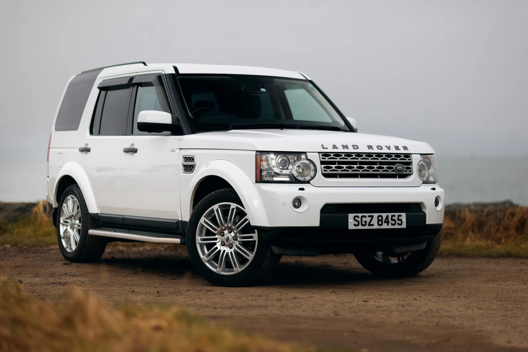 2011 Land Rover Discovery 4th Gen - Image 2 of 31