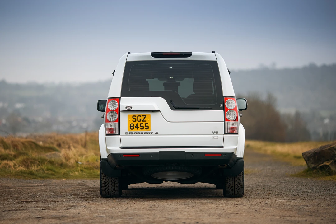 2011 Land Rover Discovery 4th Gen - Image 7 of 31